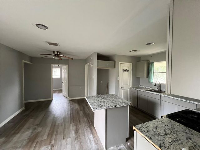 10859 Fairland Drive, Houston, TX 77051