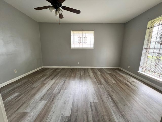 10859 Fairland Drive, Houston, TX 77051