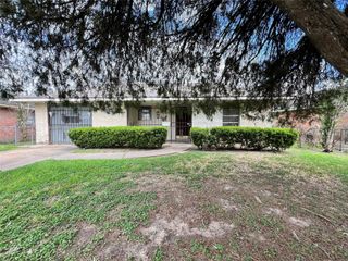 10859 Fairland Drive, Houston, TX 77051