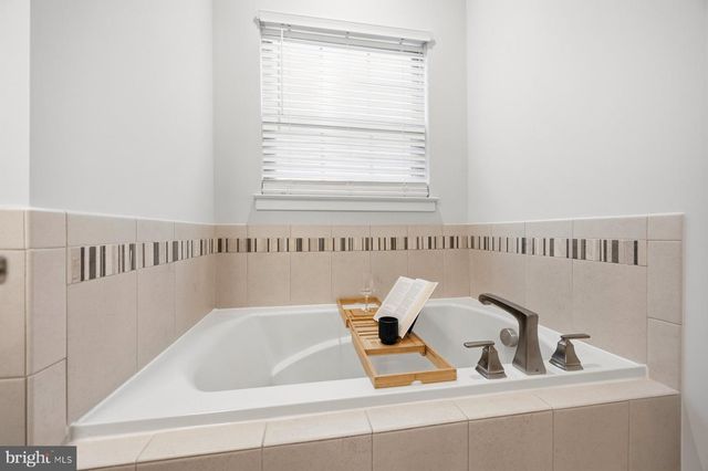 7838 OTTERBEIN WAY, Hanover, MD 21076