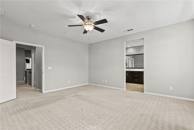 22105 Barrington, Saugus, CA 91350