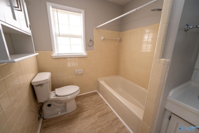 2215 NE Fairfax Street, Huntsville, AL 35811