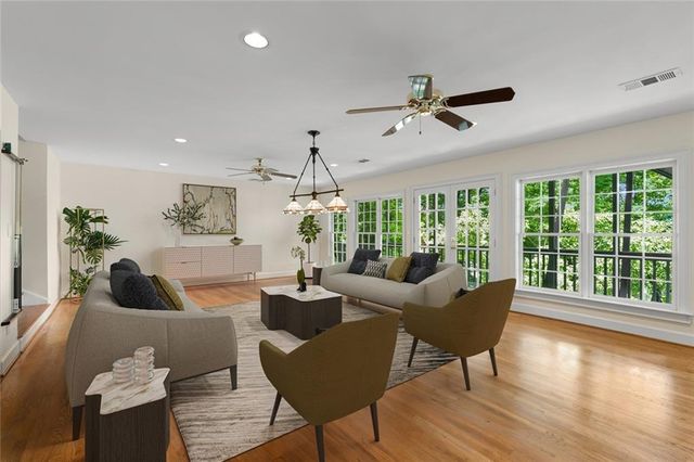 345 W Berwicke Common NE, Atlanta, GA 30342