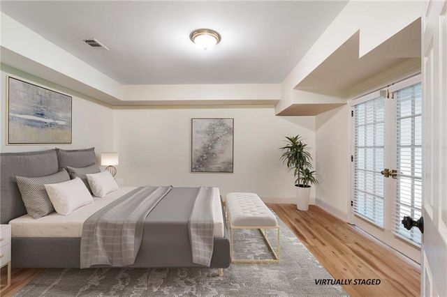 345 W Berwicke Common NE, Atlanta, GA 30342