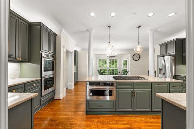 345 W Berwicke Common NE, Atlanta, GA 30342