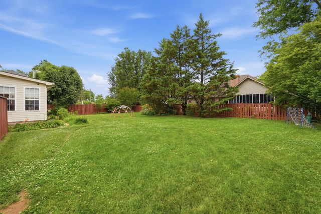 1363 Ivy Ln, Cookeville, TN 38501