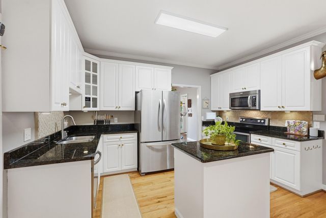 1363 Ivy Ln, Cookeville, TN 38501