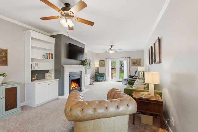 1363 Ivy Ln, Cookeville, TN 38501
