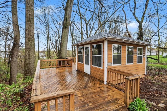 33320 Ridenour Road, Dowagiac, MI 49047