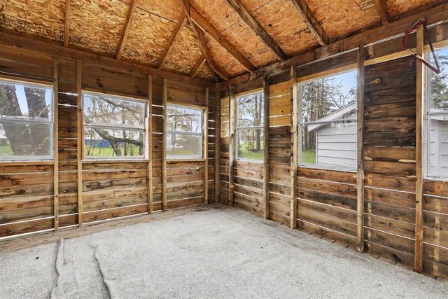 33320 Ridenour Road, Dowagiac, MI 49047
