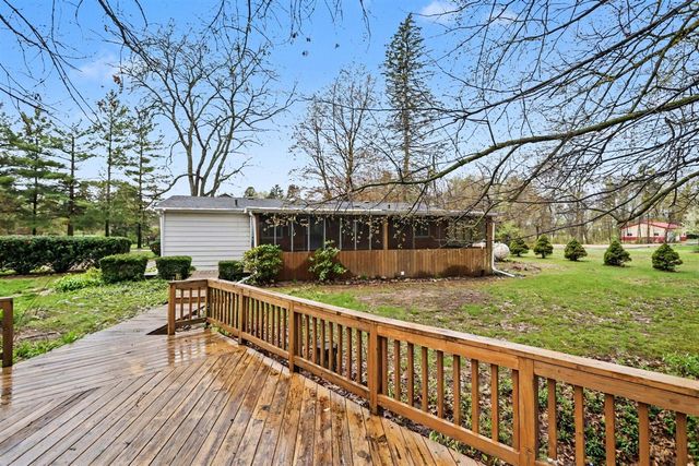 33320 Ridenour Road, Dowagiac, MI 49047