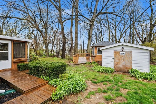 33320 Ridenour Road, Dowagiac, MI 49047
