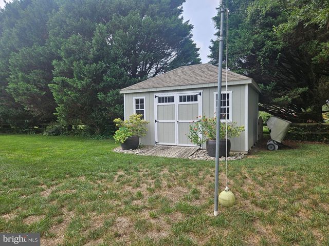 40 S WRENS WAY, Harrington, DE 19952