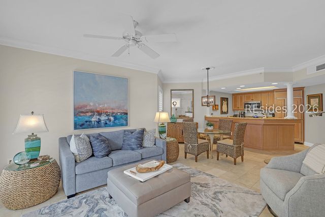 77 Ocean Ln Apt 117, Hilton Head Island, SC 29928