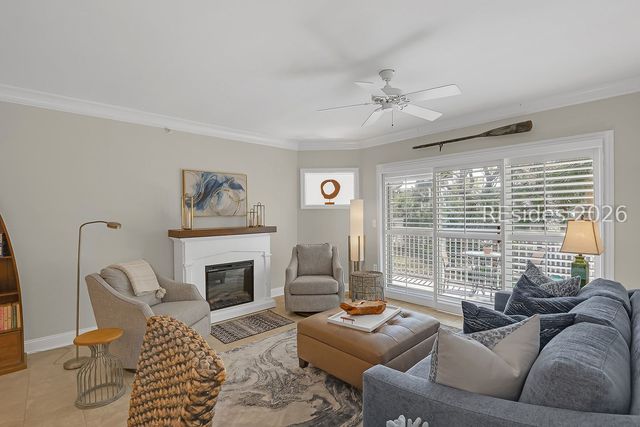 77 Ocean Ln Apt 117, Hilton Head Island, SC 29928