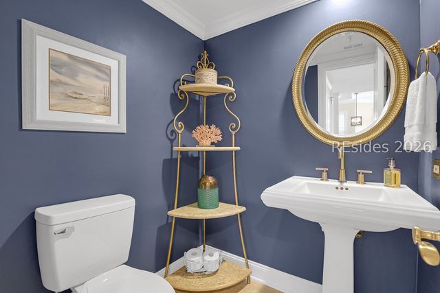 77 Ocean Ln Apt 117, Hilton Head Island, SC 29928