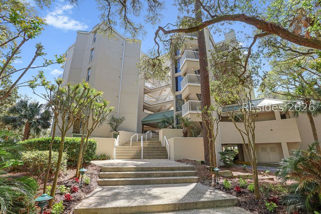 77 Ocean Ln Apt 117, Hilton Head Island, SC 29928