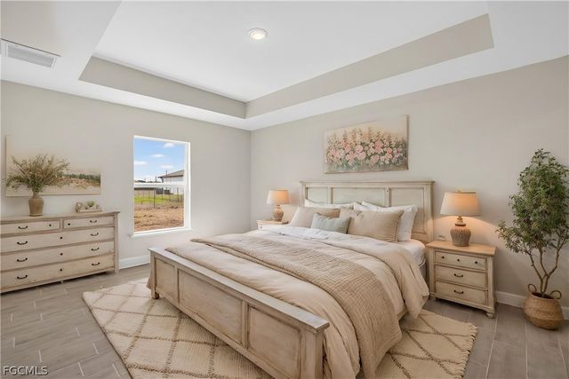 630 NW 28th TER, Cape Coral, FL 33993