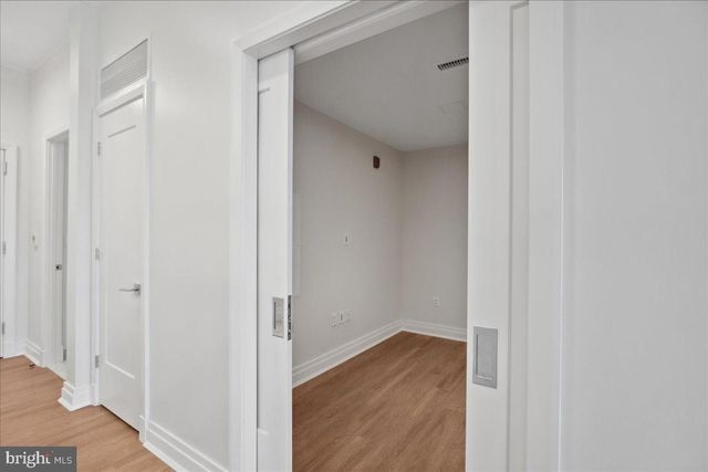 923 V ST NW #602, Washington, DC 20001