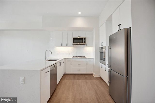 923 V ST NW #602, Washington, DC 20001