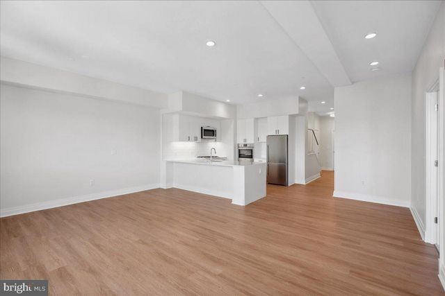 923 V ST NW #602, Washington, DC 20001