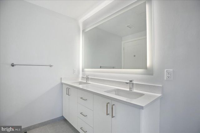 923 V ST NW #602, Washington, DC 20001