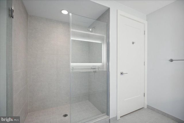 923 V ST NW #602, Washington, DC 20001