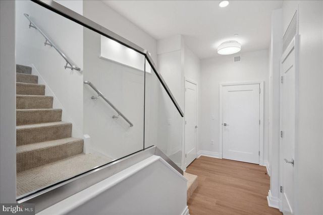 923 V ST NW #602, Washington, DC 20001