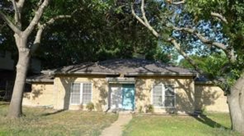 2219 Owens Boulevard, Richardson, TX 75082