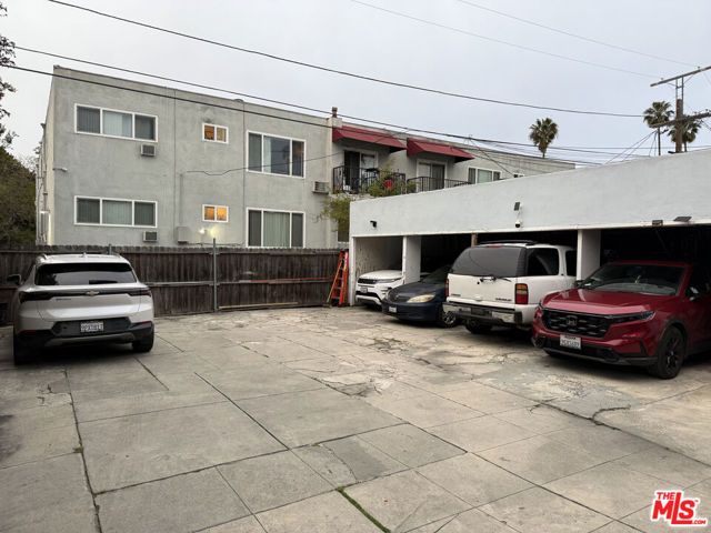 6640 Leland Way, Los Angeles, CA 90028