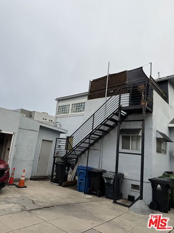 6640 Leland Way, Los Angeles, CA 90028