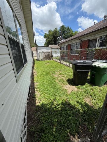 111 Inlane Street, Houston, TX 77012