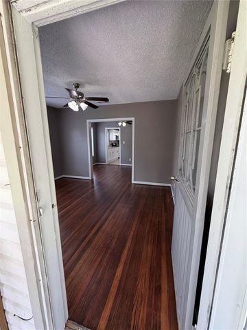 111 Inlane Street, Houston, TX 77012