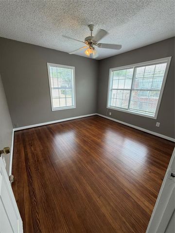 111 Inlane Street, Houston, TX 77012
