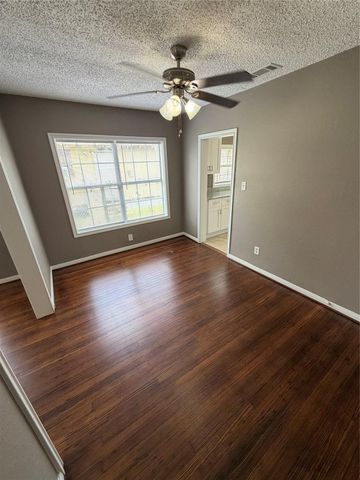 111 Inlane Street, Houston, TX 77012
