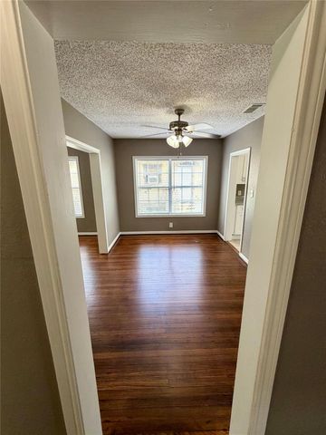 111 Inlane Street, Houston, TX 77012