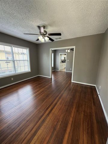 111 Inlane Street, Houston, TX 77012
