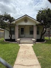 111 Inlane Street, Houston, TX 77012