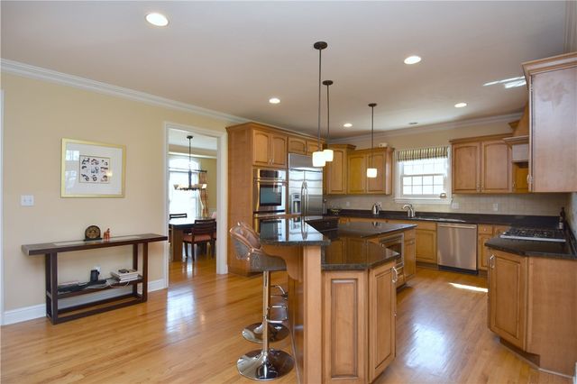 317 Abbey Brook Ln, Peters Twp, PA 15367