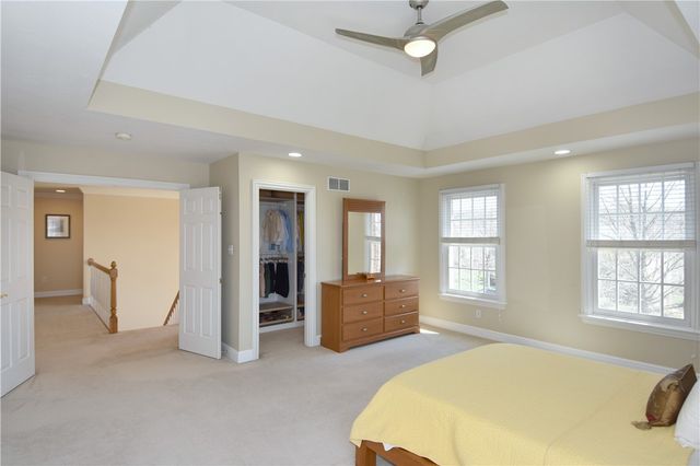 317 Abbey Brook Ln, Peters Twp, PA 15367