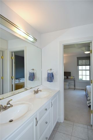 317 Abbey Brook Ln, Peters Twp, PA 15367