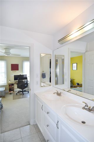 317 Abbey Brook Ln, Peters Twp, PA 15367