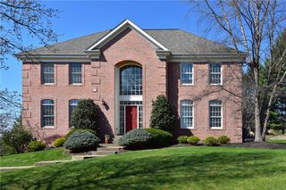 317 Abbey Brook Ln, Peters Twp, PA 15367