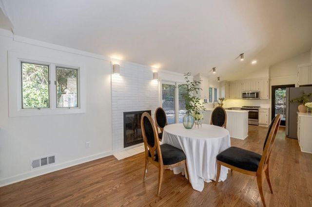 922 Barton Woods NE Road, Atlanta, GA 30307