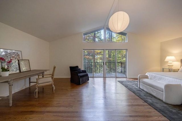 922 Barton Woods NE Road, Atlanta, GA 30307