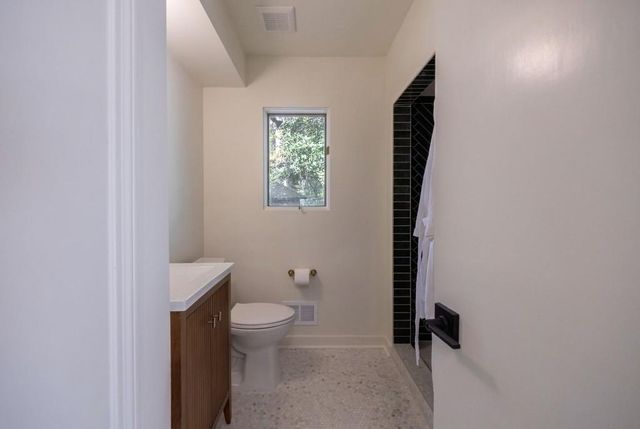 922 Barton Woods NE Road, Atlanta, GA 30307