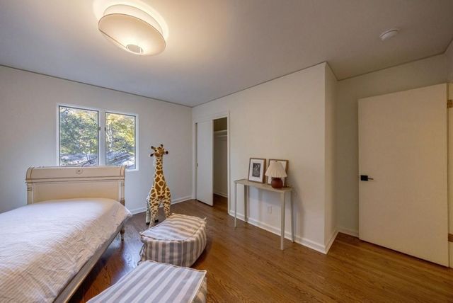 922 Barton Woods NE Road, Atlanta, GA 30307