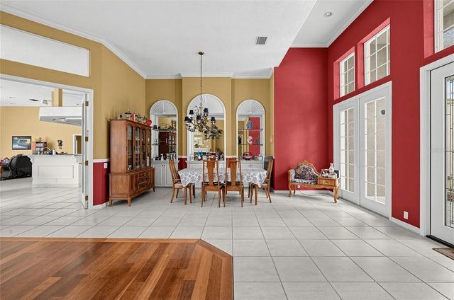 9108 WOODRIDGE RUN DRIVE, Tampa, FL 33647