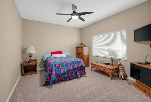 9108 WOODRIDGE RUN DRIVE, Tampa, FL 33647