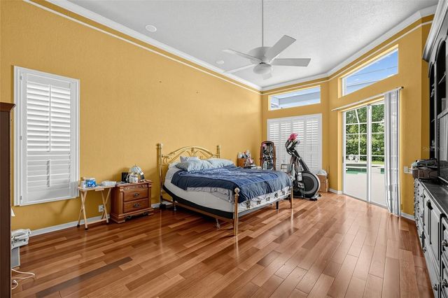 9108 WOODRIDGE RUN DRIVE, Tampa, FL 33647
